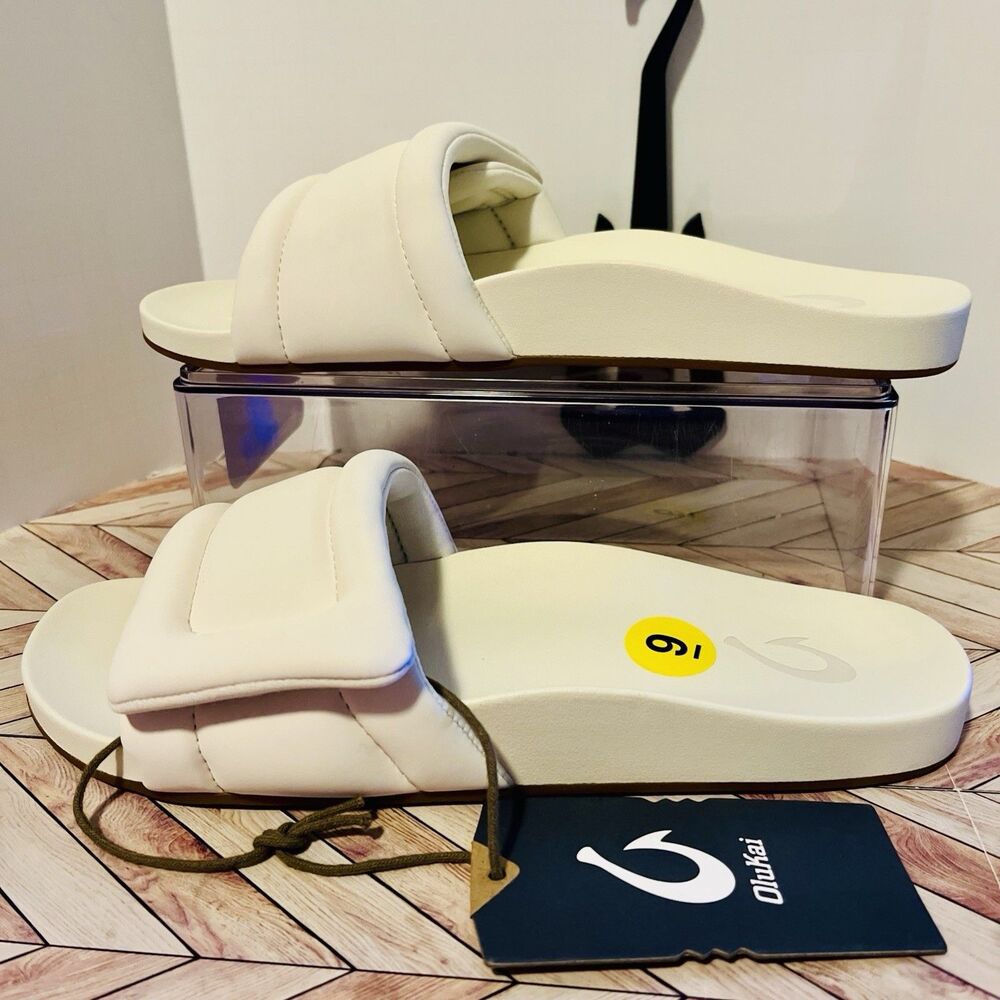 OluKai Sunbeam Slide Womens 9 Off White Comfort Sandal Beach Padded Arch Support